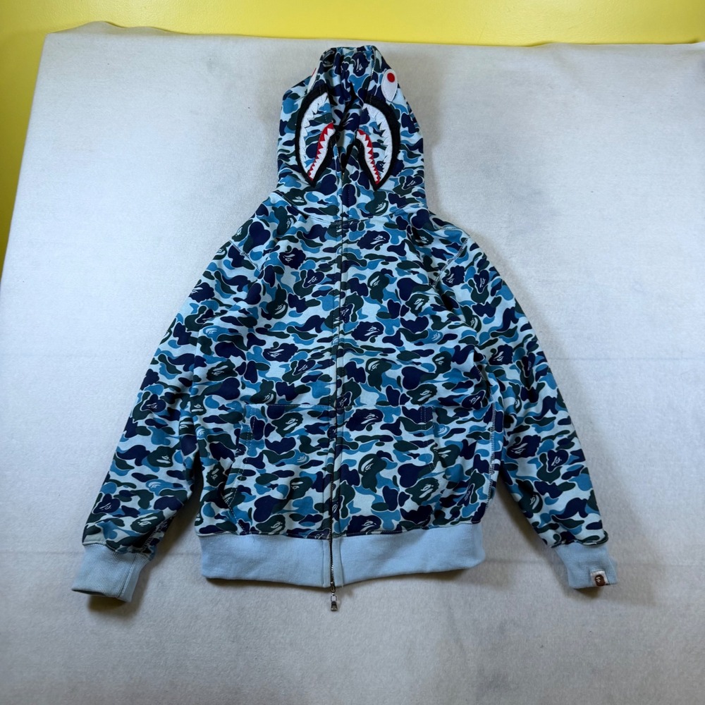 A Bathing Ape BAPE Blue Camo Shark Full Zip Hoodie Made in Japan 0012P - Picture 2 of 11